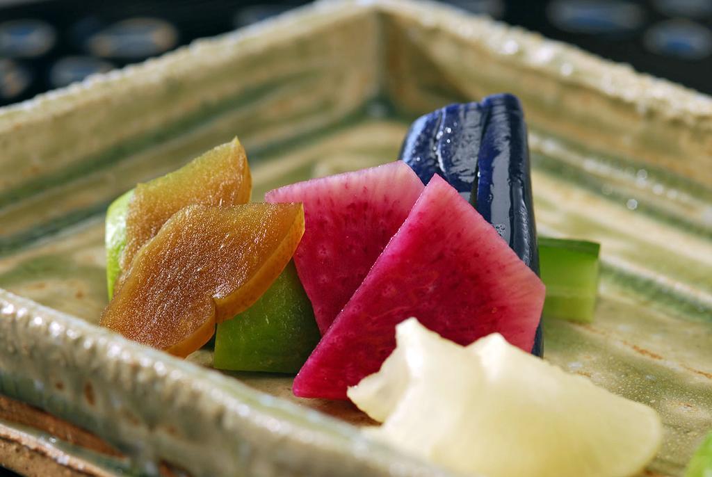 Hakone Tokinoshizuku Hotell Exteriör bild A selection of Japanese fruit jellies